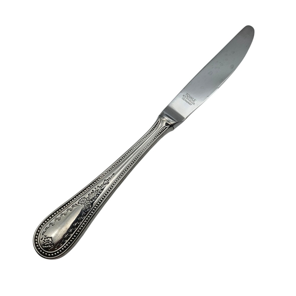 1 Towle BEADED ANTIQUE ENGRAVED Dinner Knife Stainless Germany 18/8 Flatware